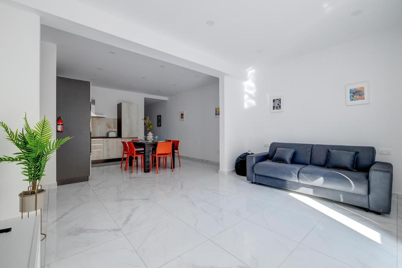 Modern Family Holiday Retreat In Gzira Sliema Esterno foto