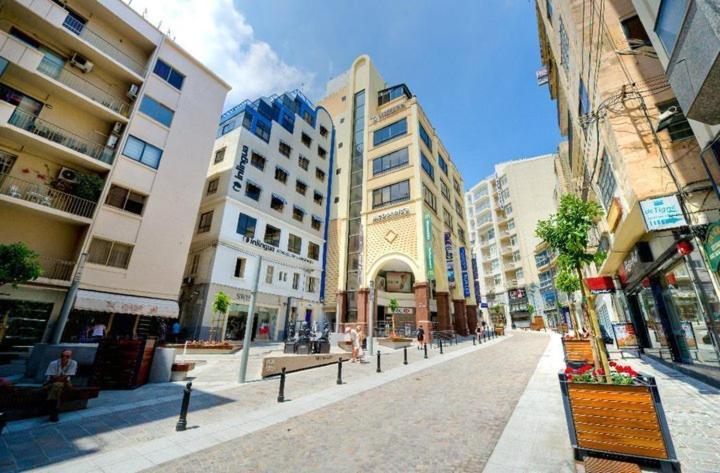 Modern Family Holiday Retreat In Gzira Sliema Esterno foto