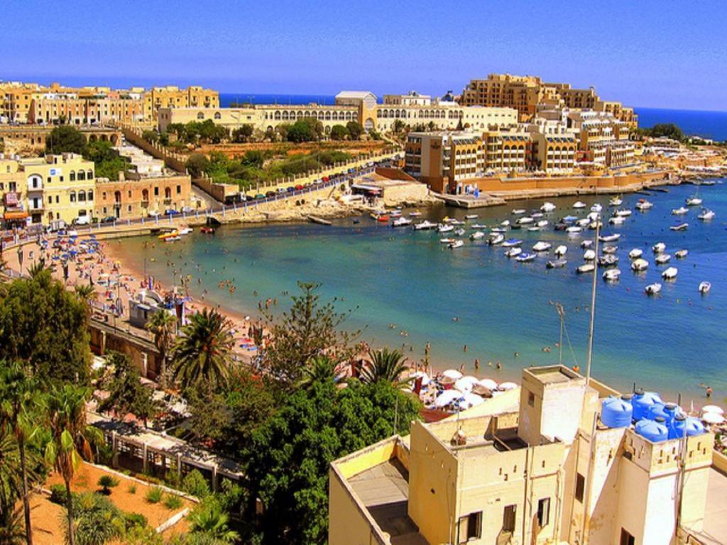 Modern Family Holiday Retreat In Gzira Sliema Esterno foto
